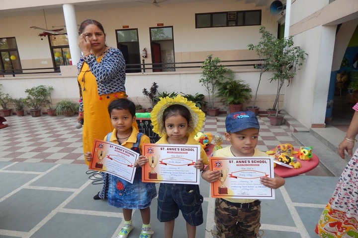 Saint Annes School-Certificates