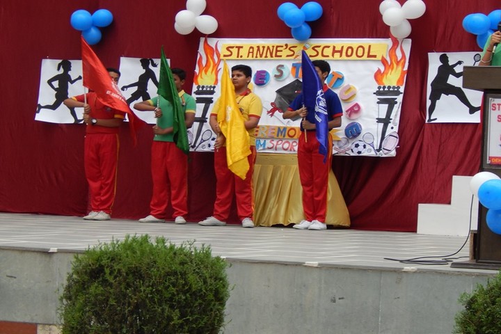Saint Annes School-Investiture