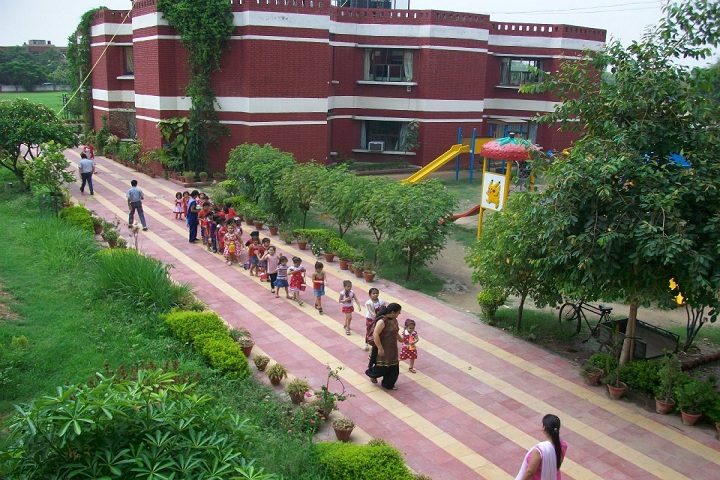 The Banyan Tree School-School View