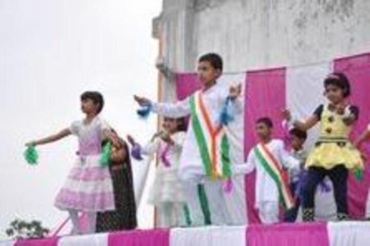 Shree Yogeshwar Public School-Dances2