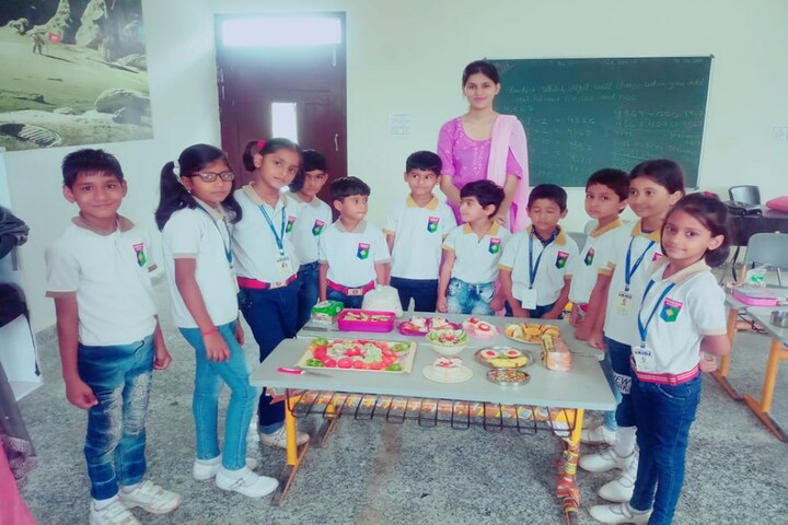 Aadeshwar Academy School Bastar-Cooking Competition