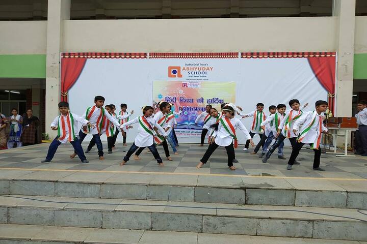 Abhyuday School Kawardha-Independence Day