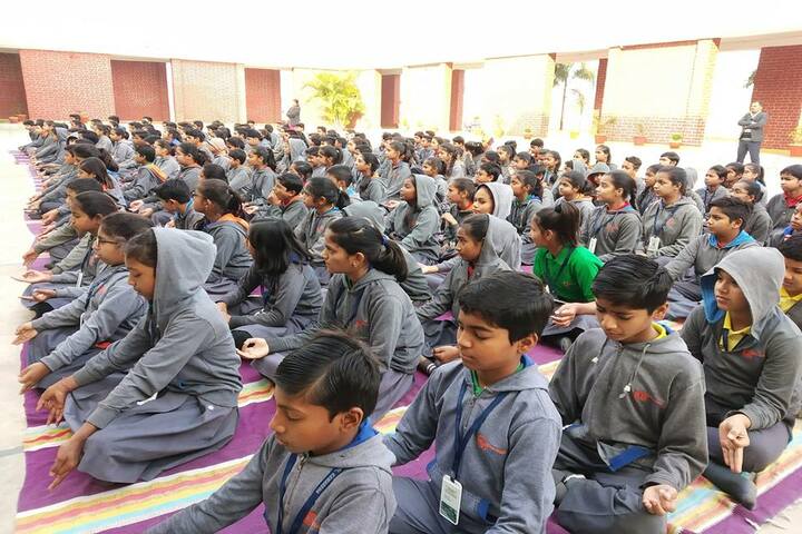 Abhyuday School Kawardha-Meditation