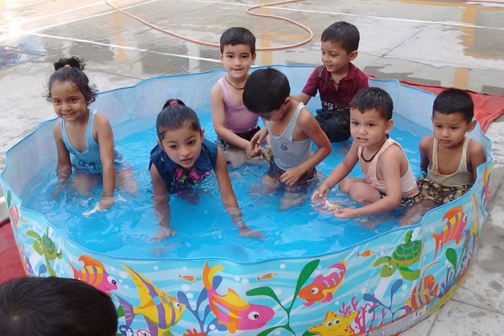 The Daffodills Public School-Swimming-Pool