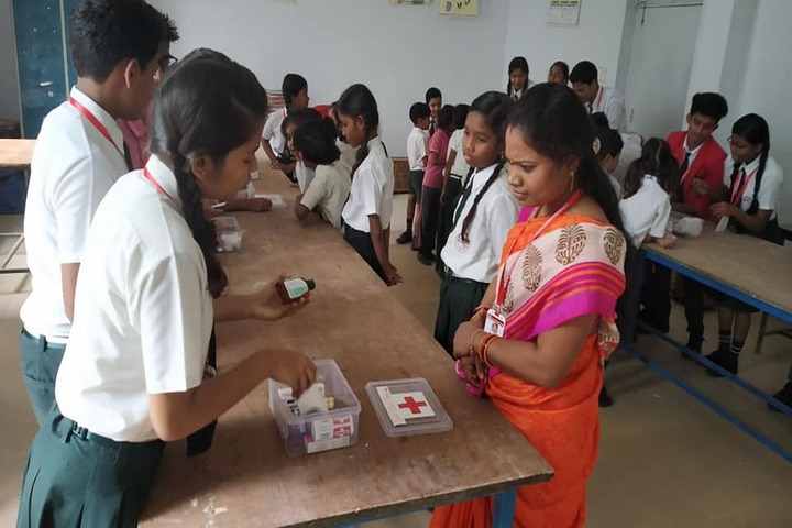 Adeshwar Public School Bastar-First Aid Exhibition