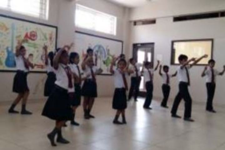 Agarwal Public School-Dance
