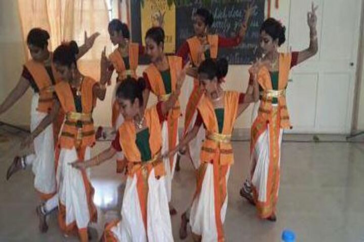 Amrita Vidyalaya-Cultural Dance
