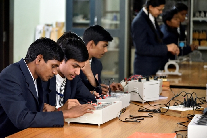 Allons Public School- Physics Lab