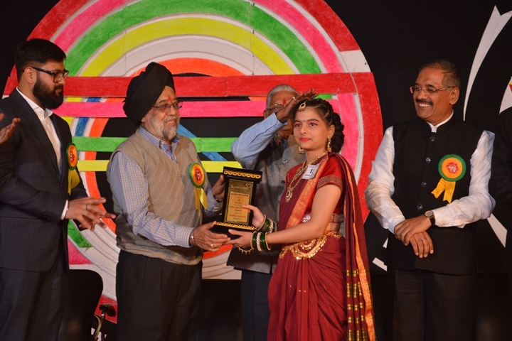Allons Public School- Prize Distribution