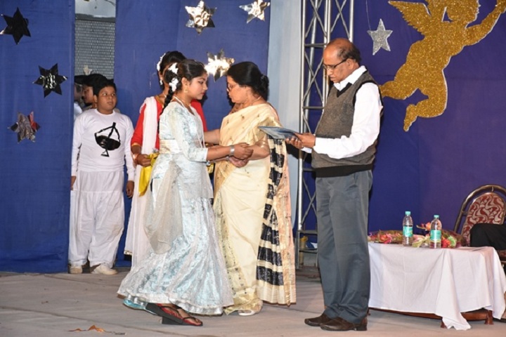 Burnpur Riverside School-Prize Distribution