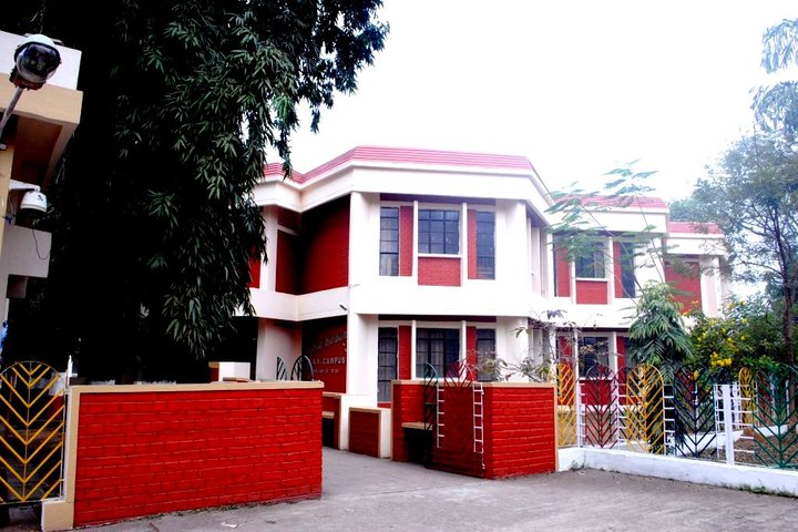 D A V Model School-Campus View