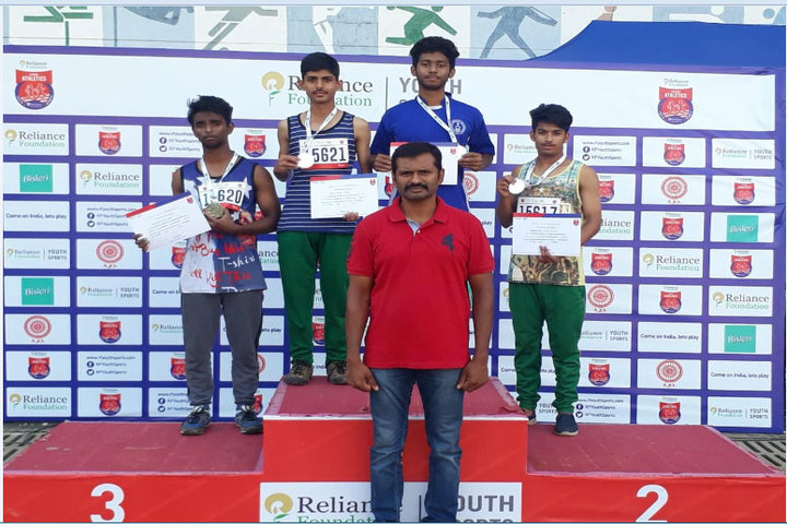 Hyderabad Institute of Excellence High School-Achievement Day