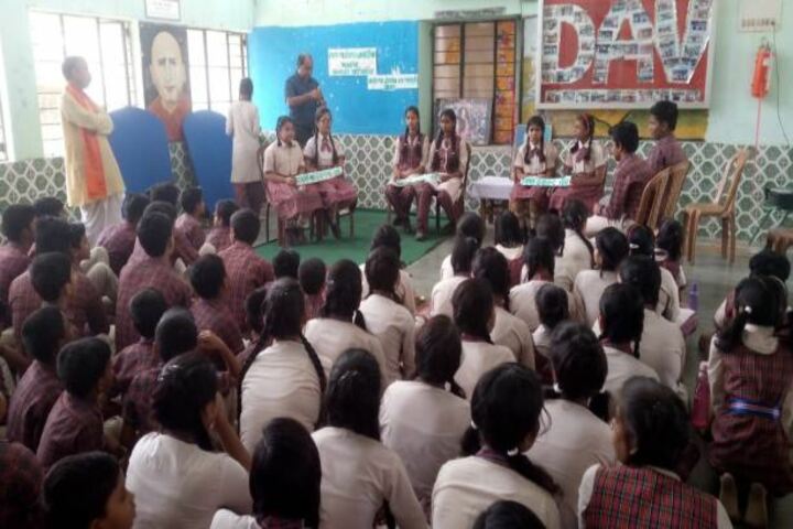 Devi Sushila Khedia Dav Public School-Debate