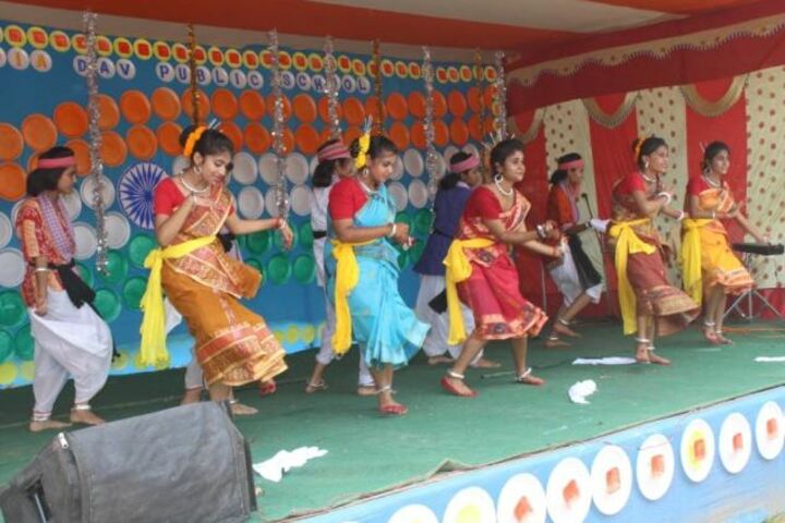 Devi Sushila Khedia Dav Public School-Folk Dance