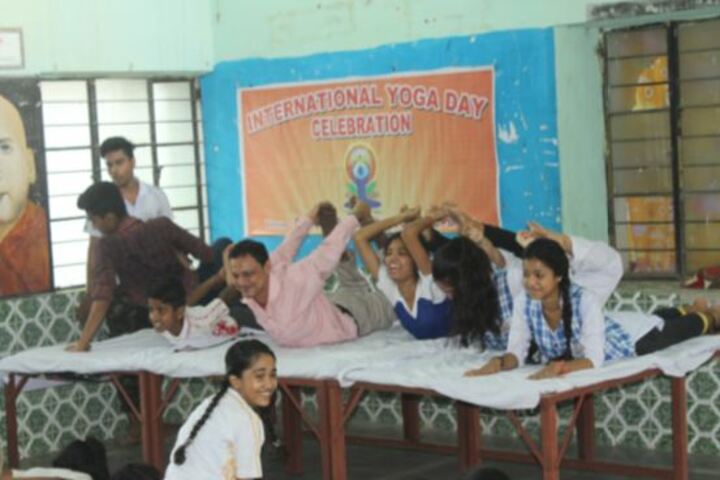 Devi Sushila Khedia Dav Public School-Yoga Celebrations