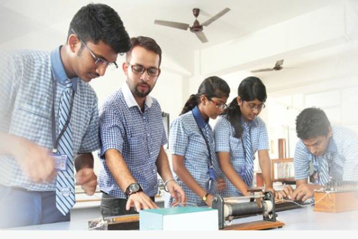 Future Campus School-Physics Lab