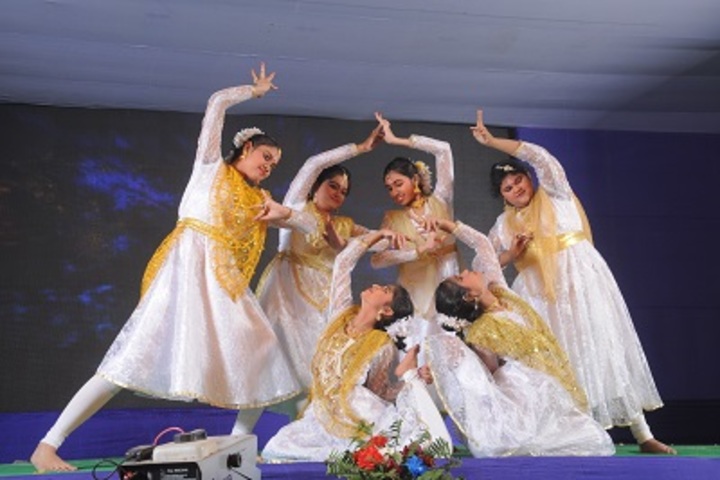Hem Sheela Model School-Dancing Activity