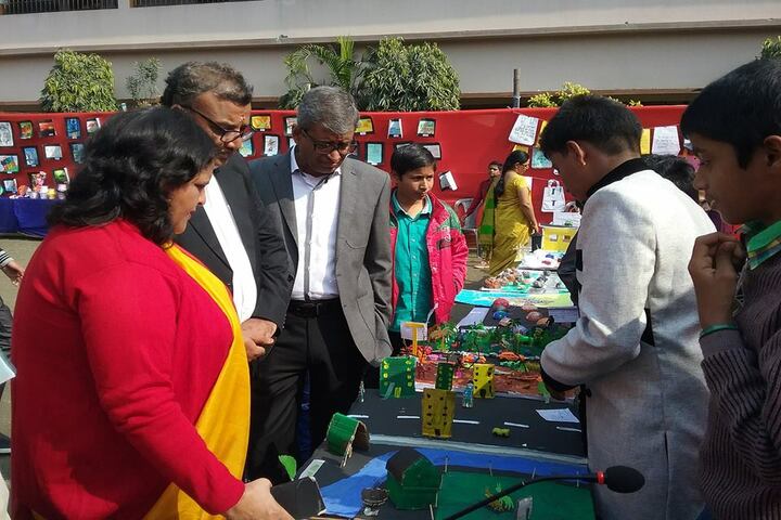 Hindi Balika Vidyapith-Exhibition