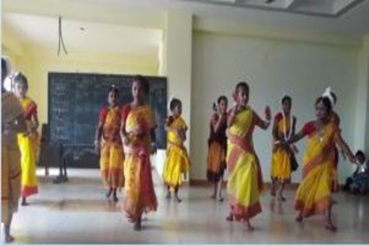 Holy Cross School-Dance