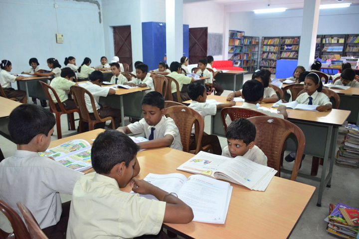 Kashinath Lahiri Public School-Library with reading room