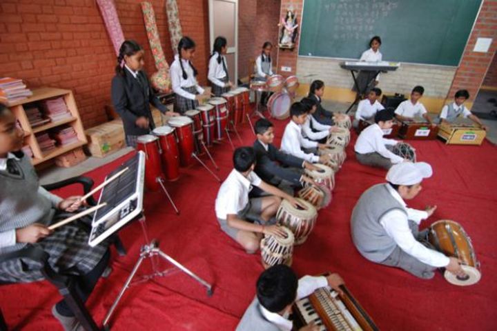 Bhavans Ram Kishore Sarda Vidya Mandir-Music Room