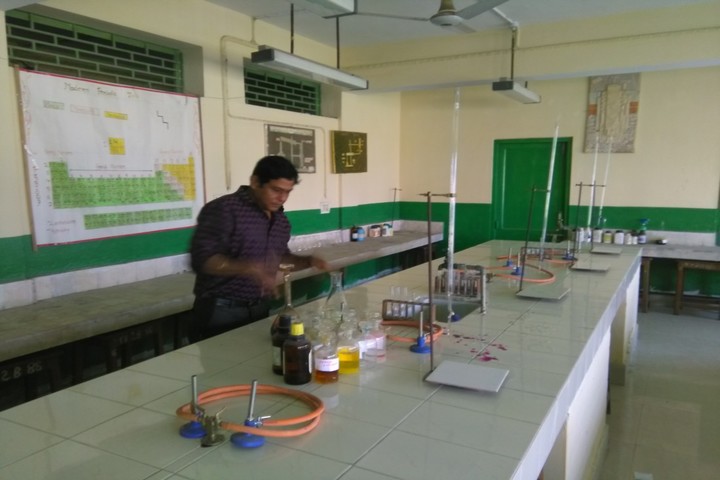 Kendriya Vidyalaya No 2-Chemistry-Lab