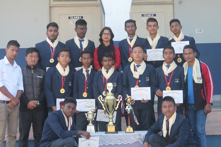 Little Angels School-Prize Winners