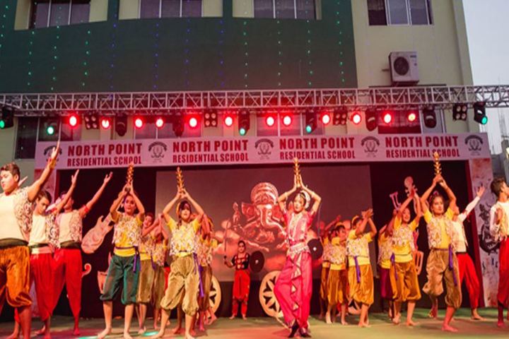 North Point Secondary School-Dance Events