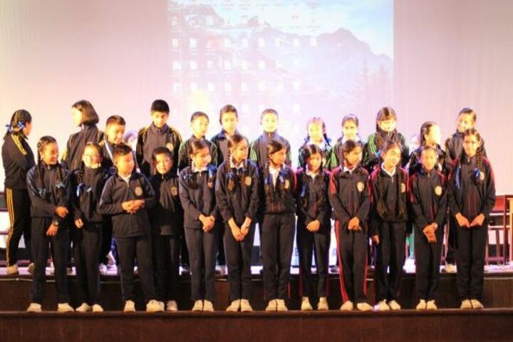 Notre Dame Academy-Stage Show
