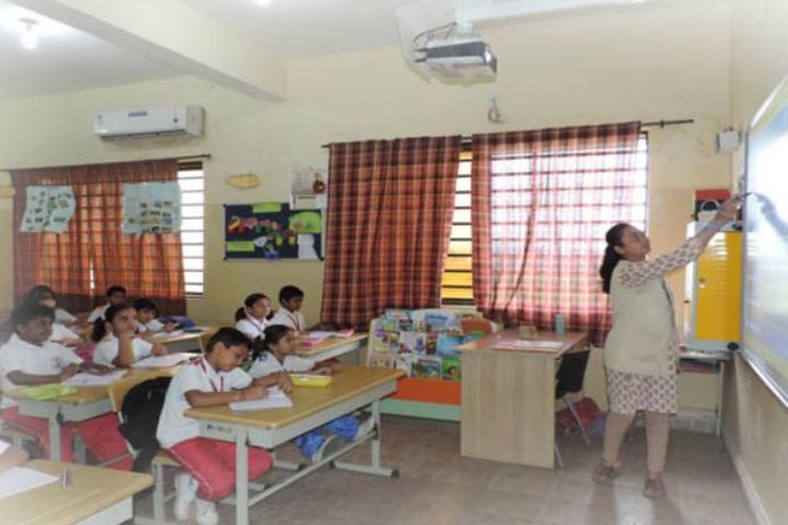 Brilliant Public School-Classroom