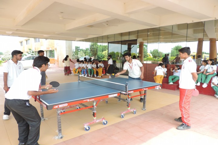 Brilliant Public School-Indoor Games