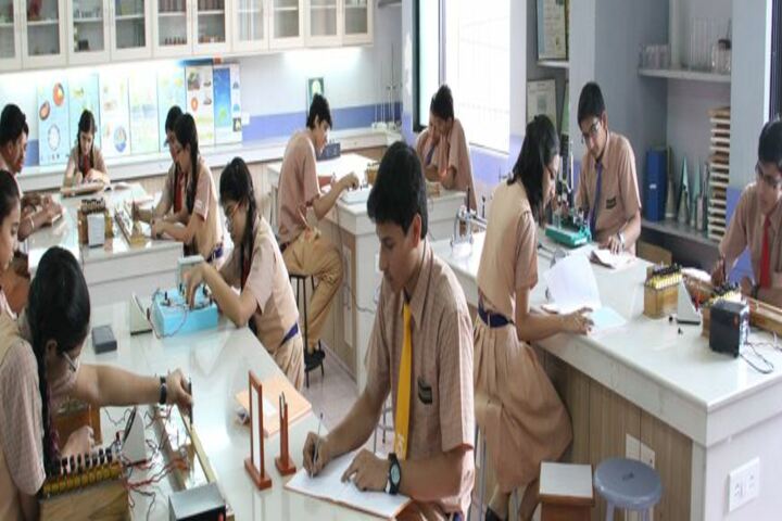 Ryan International School-Laboratory