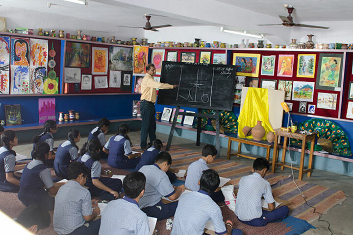 S K S Public School-Art Room