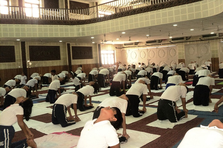 Salt Lake Shiksha Niketan-Yoga-Day