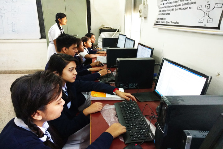 Burgess English Higher Secondary School-Computer Lab