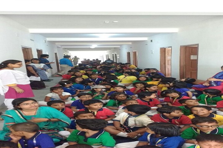 Sister Nivedita Public School-Students