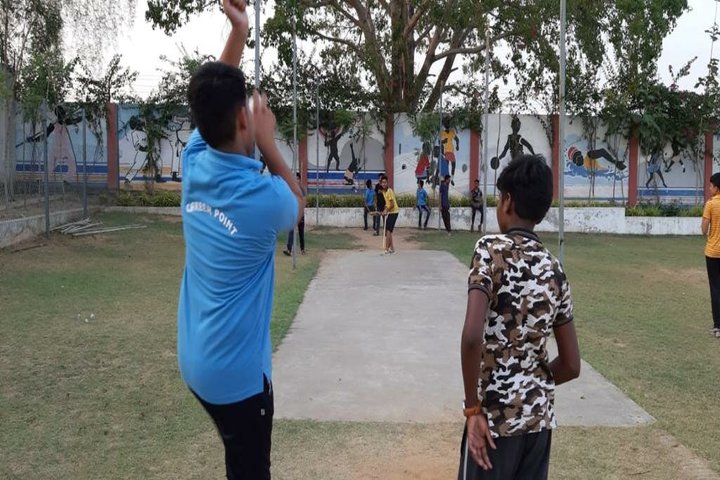 Career Point World School-Cricket