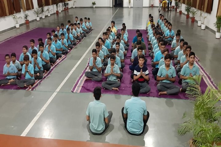Career Point World School-Yoga
