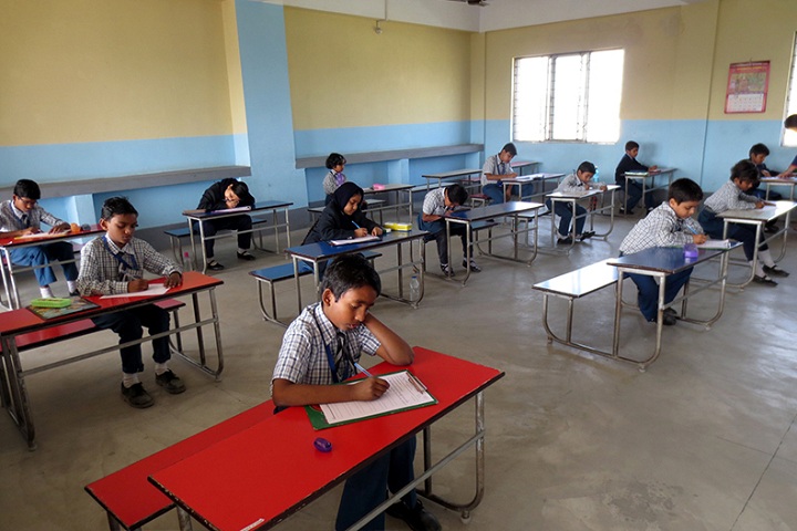 St Montforts Senior Secondary School-Classroom