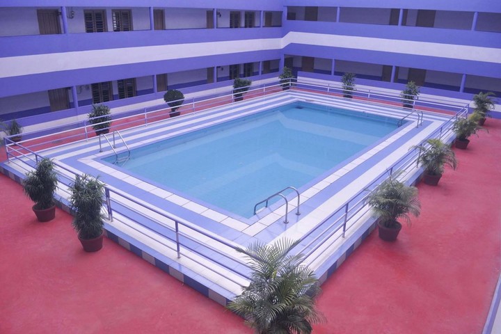 Zoom International School-Swimming Pool