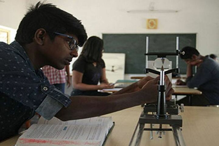 The Peepal Grove School-Lab