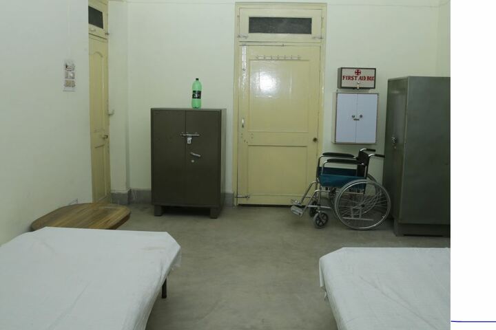 North Point Childrens School-Medical Room