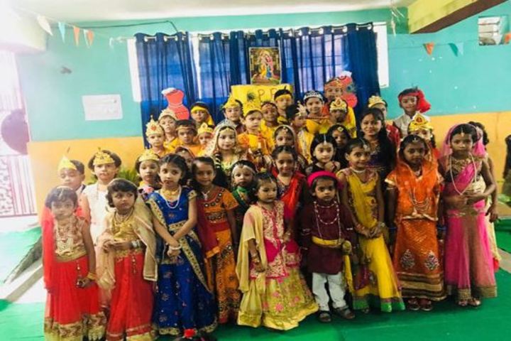 St Alberts High School-Traditional Attaire