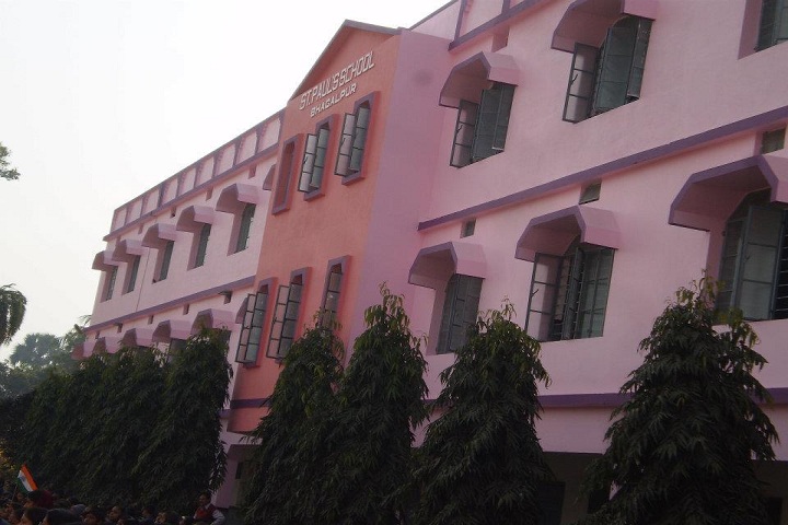 St PaulS School-Campus-View front