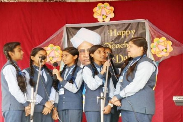 St MaryS English Medium School-Events singing