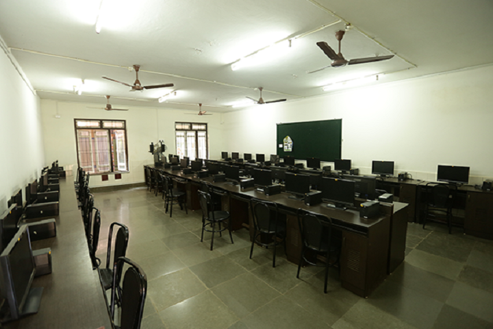 Manovikas English Medium School-IT-Lab full view