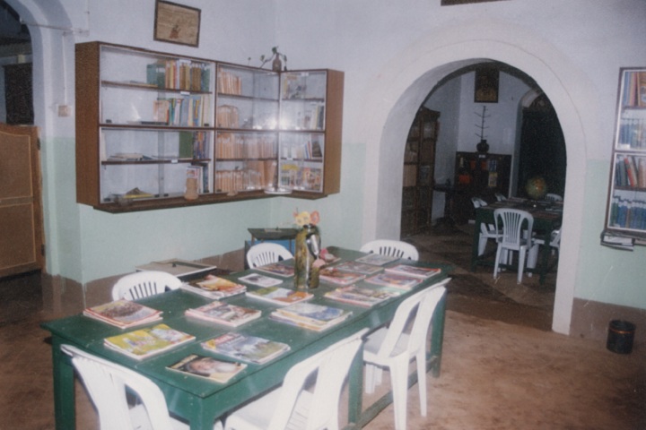 Mater Dei Institution-Library