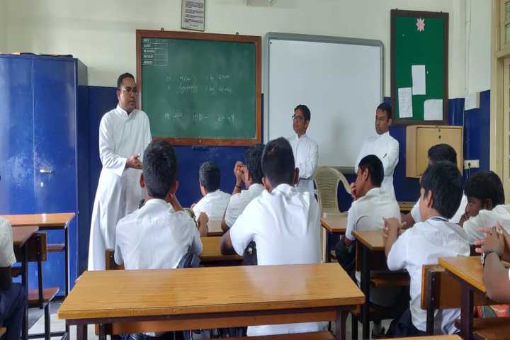 Don Bosco High School-Classroom