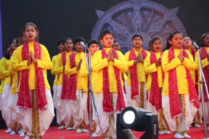 Dr Vijaypat Singhania School-Events singing