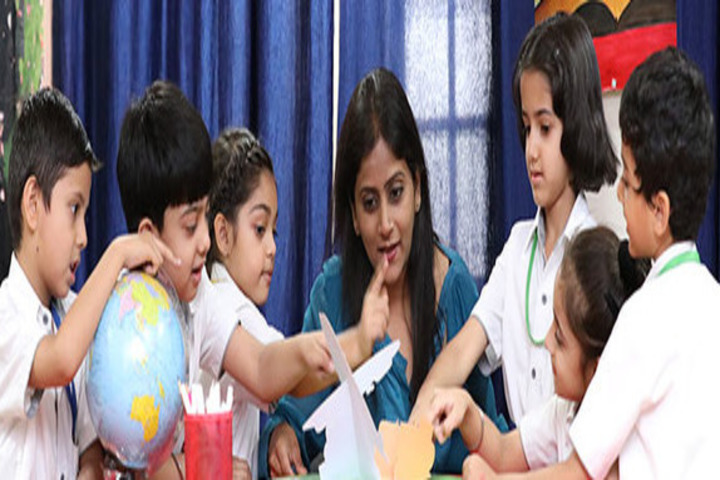 Scottish High International School-Art Gallery